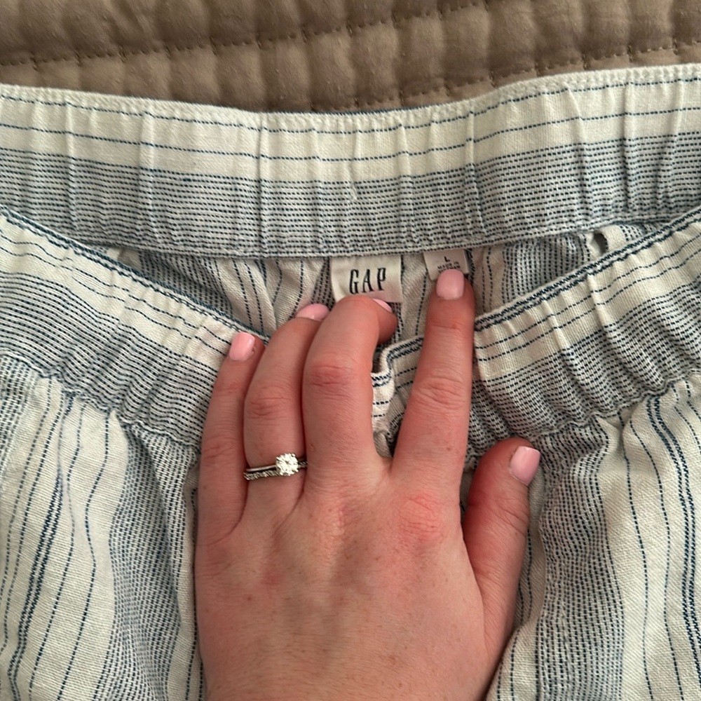 Gap Linen Pants